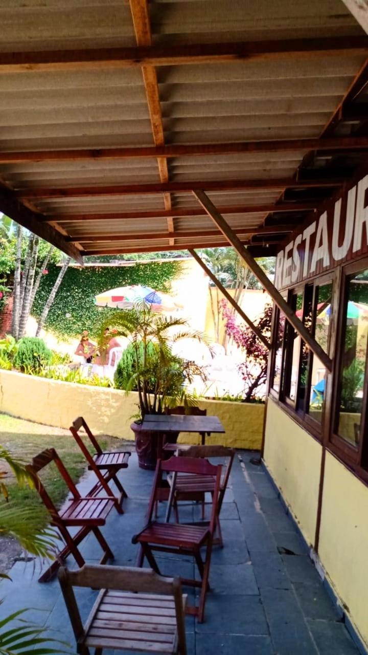 Pousada E Restaurante Frente Mar H غوارويا المظهر الخارجي الصورة